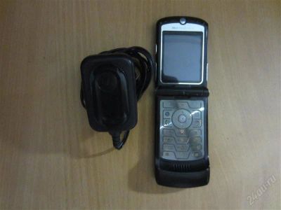 Лот: 1615082. Фото: 1. Motorola Razr V3 (по всем вопросам... Кнопочные мобильные телефоны