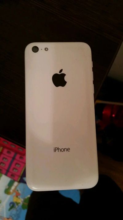 Лот: 8795969. Фото: 1. Iphone 5c. Смартфоны
