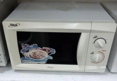 Лот: 6500356. Фото: 1. Микроволновая печь Vitek VT-1662... Микроволновки, мини-печи