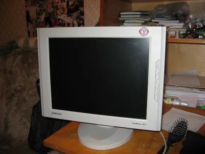 Лот: 7306312. Фото: 1. Монитор Samsung SyncMaster 151s... ЖК-мониторы