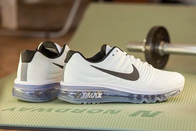 Лот: 8994124. Фото: 1. Кроссовки Nike Air Max 2017 (белые... Кеды, кроссовки, слипоны