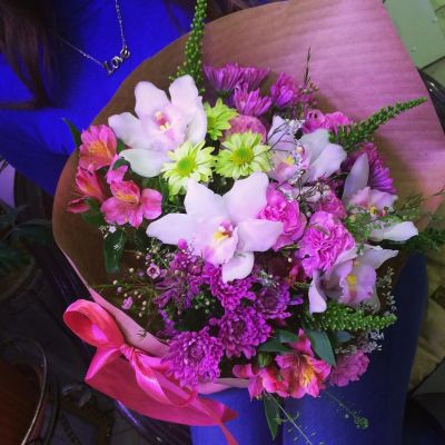 Лот: 7501209. Фото: 1. Сборный букет. Цветы на Щорса... Свежие цветы