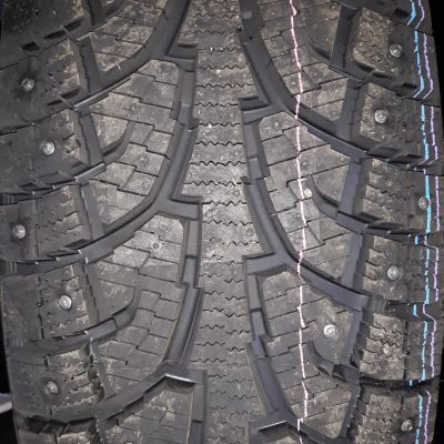 Лот: 12308090. Фото: 1. Hankook i*Pike RW11 235/55 R18... Шины