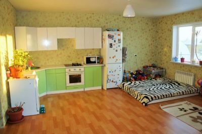 Лот: 7290110. Фото: 1. Прекрасный новый дом с теплым... Дома