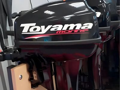 Лот: 25209076. Фото: 1. 2х-тактный лодочный мотор TOYAMA... Лодочные моторы