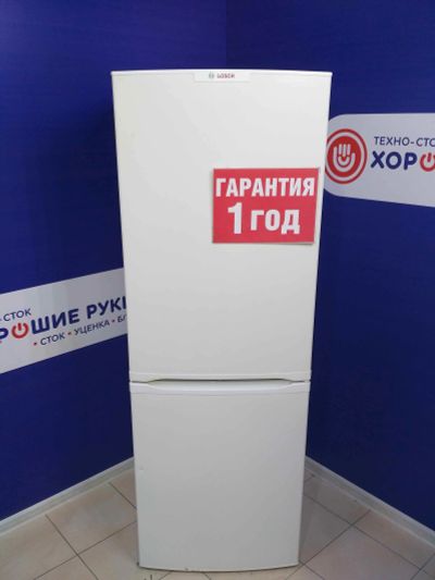 Лот: 14695592. Фото: 1. Холодильник bosch kgv 33 n00... Холодильники, морозильные камеры