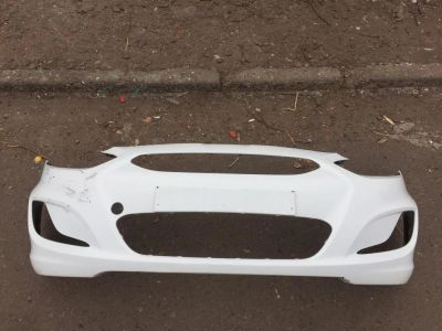 Лот: 10547005. Фото: 1. Бампер передний Hyundai Solaris... Кузов