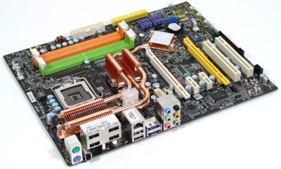 Лот: 5505998. Фото: 1. MSI LGA 775 P35 Platinum. Материнские платы