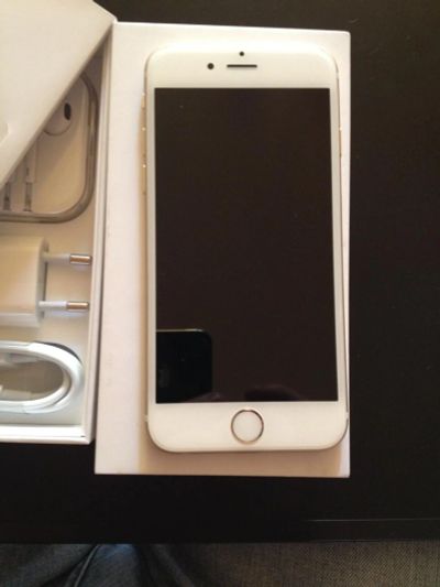 Лот: 7785418. Фото: 1. Apple iPhone 6 16Gb Gold РСТ LTE... Смартфоны