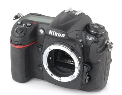 Лот: 6462302. Фото: 1. NIKON D300 body+Nikon 50mm f/1... Цифровые зеркальные
