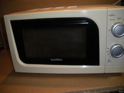 Лот: 17035850. Фото: 1. Микроволновка GoldStar GMS19M07W. Микроволновки, мини-печи