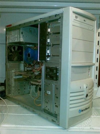Лот: 1203025. Фото: 1. Системник двухядерный Intel E6550... Компьютеры в сборе