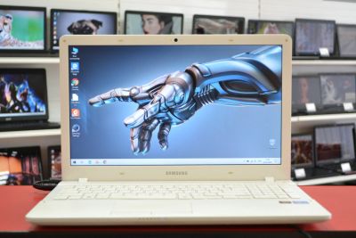 Лот: 15463865. Фото: 1. Samsung NP370RSE(Intel Core i3-3120... Ноутбуки