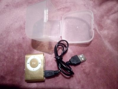 Лот: 16701110. Фото: 1. Плеер mp3 компактный USB micro... Плееры