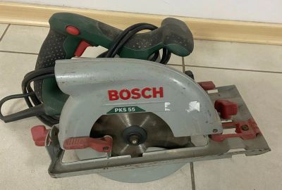 Лот: 20208186. Фото: 1. Дисковая пила BOSCH PKS 55, 1200... Электроинструмент