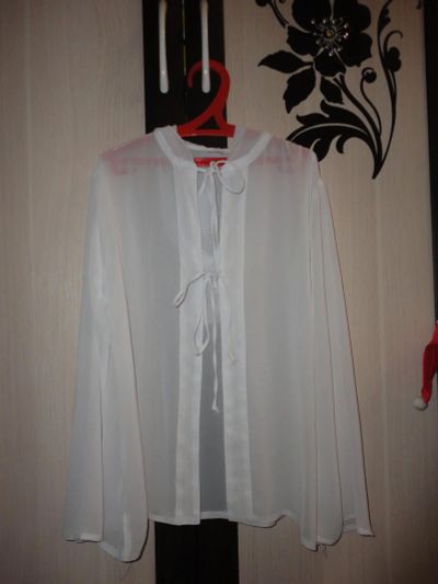 Лот: 8816096. Фото: 1. Кофта, блуза, накидка, шифон. Рубашки, блузки, водолазки
