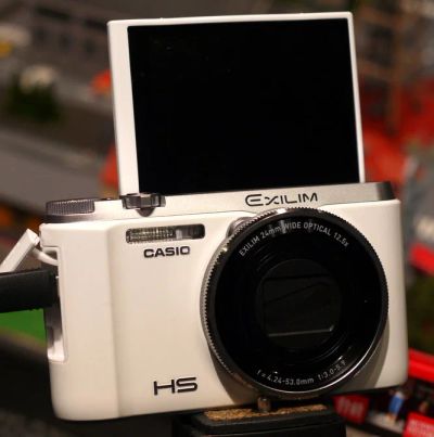 Лот: 8724126. Фото: 1. Casio Exilim EX-ZR1000 - фотоаппарат... Цифровые компактные