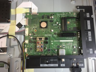 Лот: 14421309. Фото: 1. MainBoard: DUnTKG135 , QpWbXg135WJn1... Запчасти для телевизоров, видеотехники, аудиотехники
