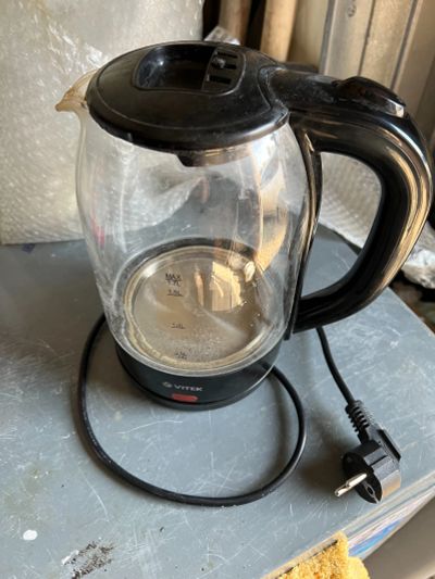 Лот: 21009456. Фото: 1. Чайник электрический. Чайники, кофемашины, кулеры