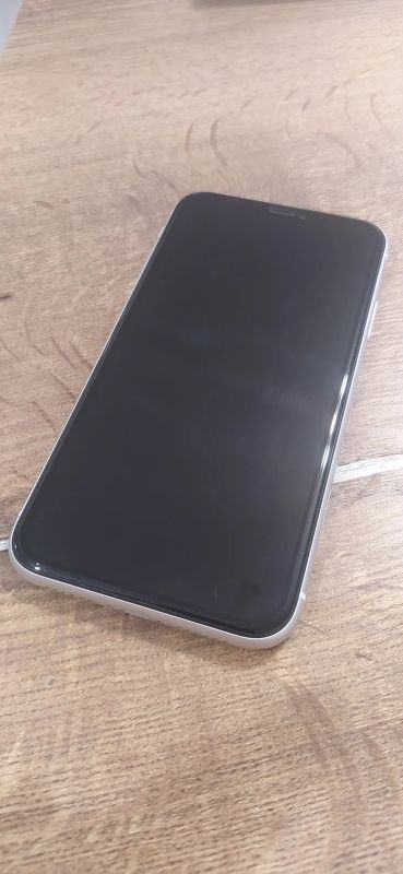 Лот: 24909717. Фото: 1. Iphone XR 128. Смартфоны
