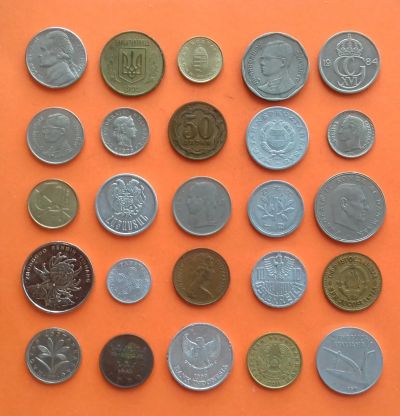 Лот: 19387984. Фото: 1. Лот 25 монет Мира. Нечастые в... Остальные страны
