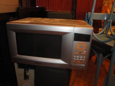 Лот: 3568292. Фото: 1. печь микроволновая samsung. Микроволновки, мини-печи