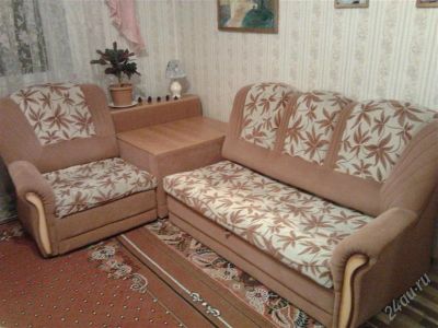 Лот: 1758541. Фото: 1. Диван. Кресла, пуфы