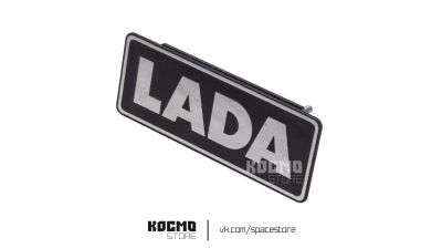Лот: 20598094. Фото: 1. Шильдик LADA GMBH со шпильками. Другое (автозапчасти)
