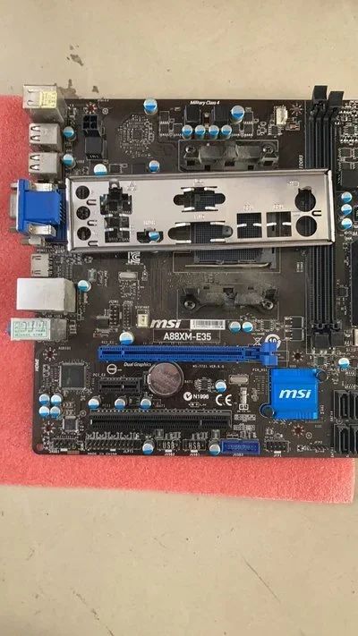 Лот: 17582846. Фото: 1. MSI A88XM-E35. Материнские платы