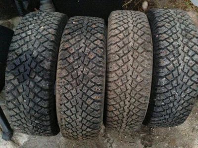 Лот: 12420082. Фото: 1. Зимние шины 205-65-15. Шины
