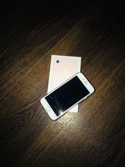 Лот: 12769549. Фото: 1. iPhone 7. Смартфоны