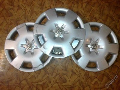 Лот: 2039096. Фото: 1. Колпаки Toyota r 14. Колпаки