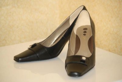 Лот: 10776804. Фото: 1. Новые женские Туфли. Черные с... Туфли