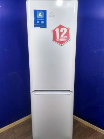 Лот: 12667720. Фото: 1. Холодильник indesit bia 20 (01070272... Холодильники, морозильные камеры