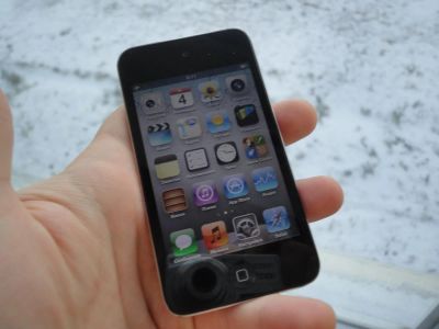 Лот: 4557208. Фото: 1. Apple IPod touch 4 32gb. Плееры