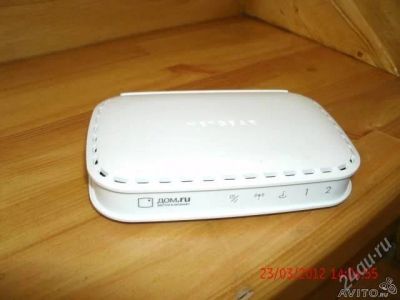 Лот: 1970542. Фото: 1. Роутер (маршрутизатор) Wi-Fi Netgear... WiFi, Bluetooth адаптеры