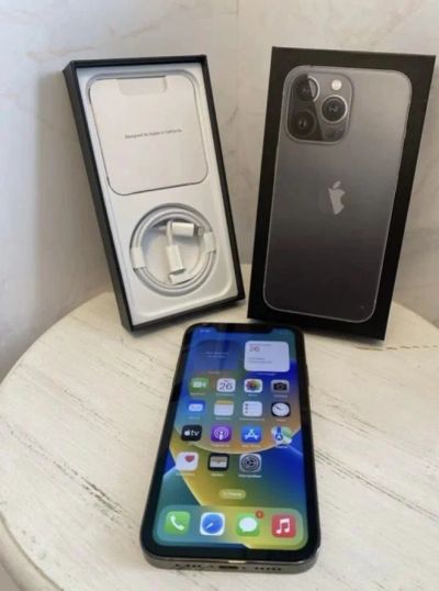 Лот: 20543746. Фото: 1. IPhone Xr в корпусе 13 Pro!. Смартфоны