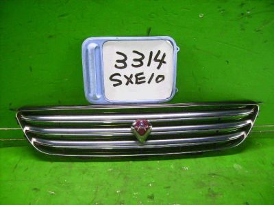 Лот: 3394457. Фото: 1. Решетка радиатора toyota altezza. Кузов