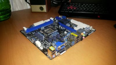 Лот: 6767229. Фото: 1. Материнская плата ASRock H67M... Материнские платы