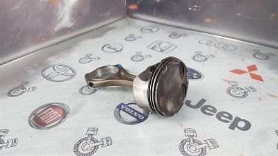 Лот: 23590301. Фото: 1. Шатун BMW X5 N62B48 11247544525... Двигатель и элементы двигателя