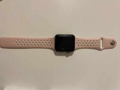 Лот: 17448621. Фото: 1. Apple Watch 3 на 42 оригинал... Смарт-часы, фитнес-браслеты, аксессуары