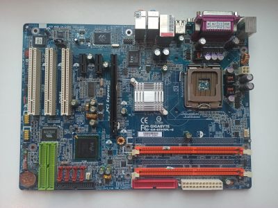 Лот: 19999113. Фото: 1. Материнская плата Gigabyte ga-8i915pl-g. Материнские платы