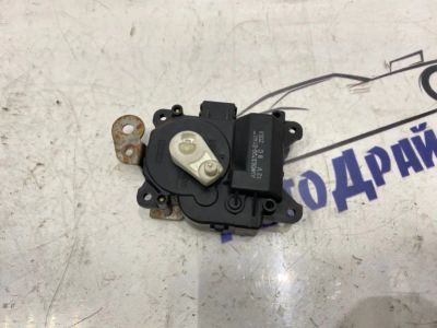 Лот: 21715515. Фото: 1. сервопривод заслонки печки Honda... Двигатель и элементы двигателя