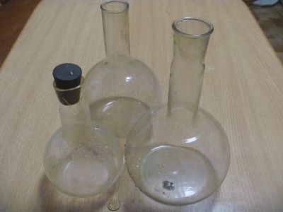 Лот: 18231644. Фото: 1. 3 колбы. Лабораторное оборудование, реактивы