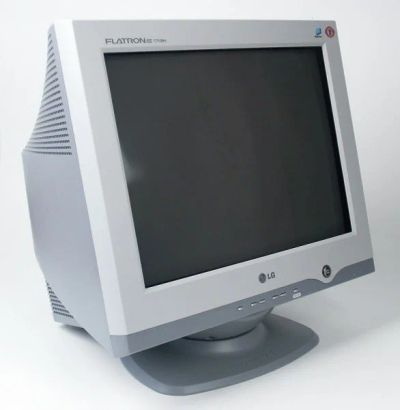 Лот: 9603889. Фото: 1. монитор LG. ЭЛТ-мониторы
