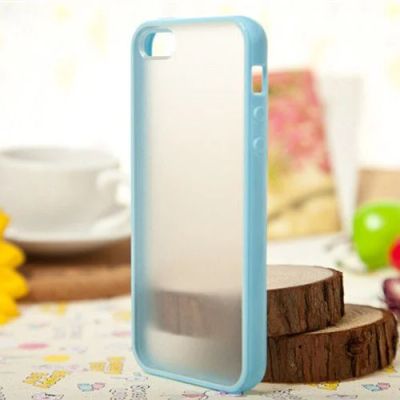Лот: 3582225. Фото: 1. Чехол для IPhone 5 5s голубой. Чехлы, бамперы