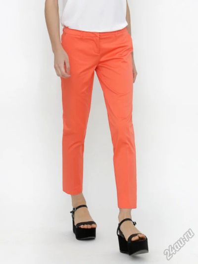 Лот: 5590353. Фото: 1. Новые коралловые брюки - размер... Брюки, шорты