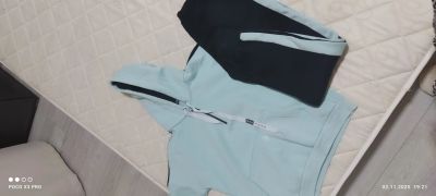 Лот: 25898549. Фото: 1. Спортивный костюм с начесом. Спортивные костюмы