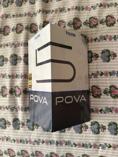 Лот: 21254318. Фото: 1. Tecno pova 5 8/256 gold новый. Смартфоны