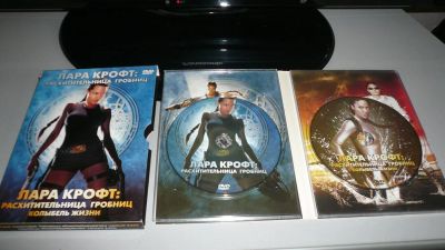 Лот: 3671217. Фото: 1. DVD Лара Крофт (2 диска - 2 части... Видеозаписи, фильмы
